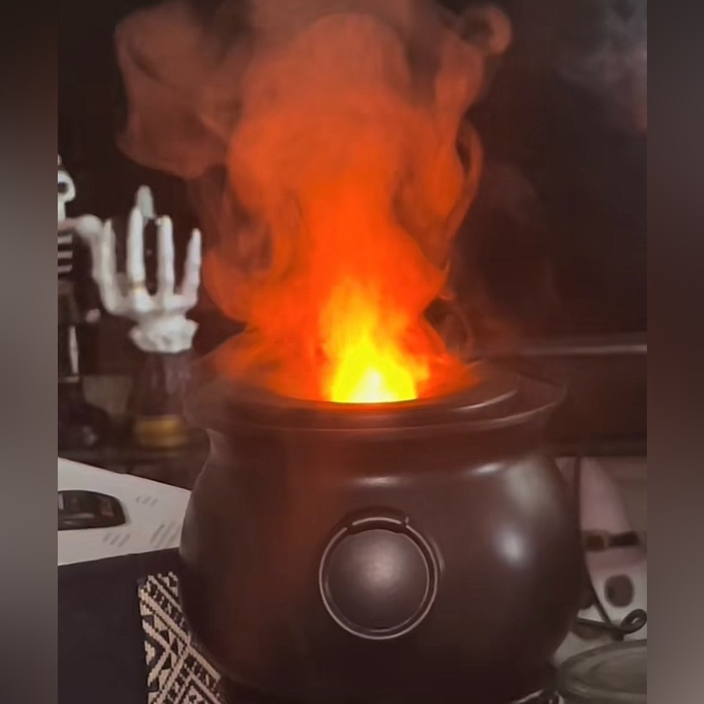 Flaming Cauldron Diffuser | Mahli | NEW